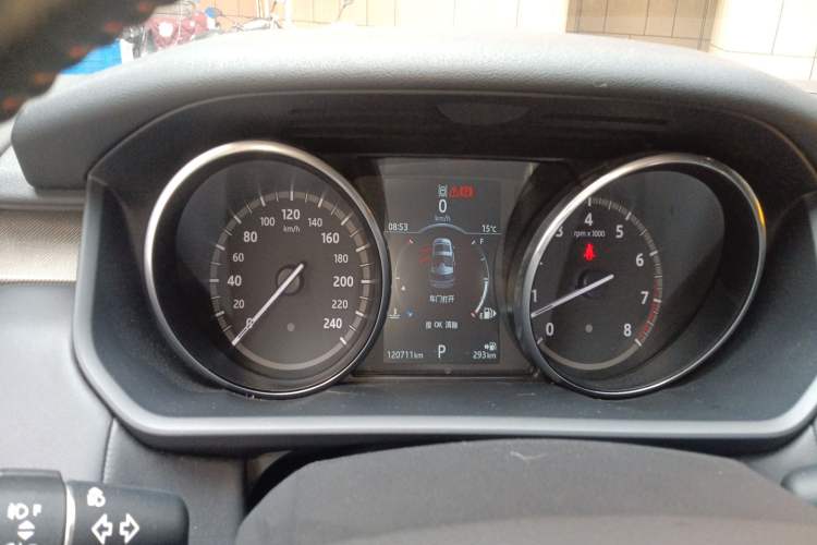 Used Land Rover Discovery 2017 3.0 SC V6 HSE Instrument Cluster