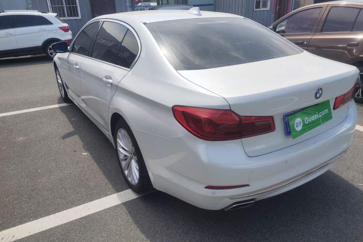 Used BMW 5 Series 2019 525Li Luxury Package
