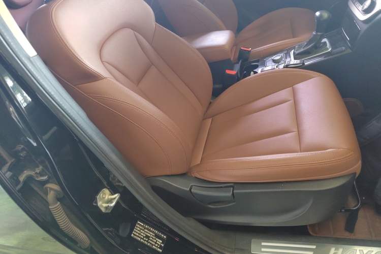 Used Haval H6 Coupe 2016 Blue Label 1.5T Automatic Two-Wheel Drive Urban Model
