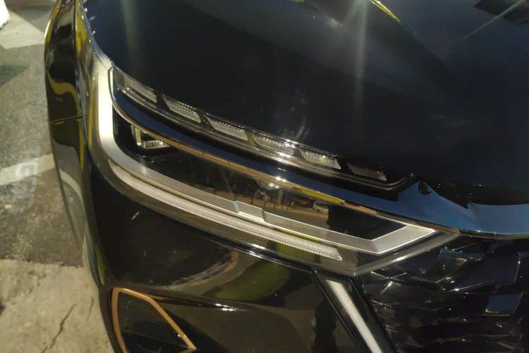 Used Chery Tiggo 8 PRO 2024 Champion Edition 390T Two-Wheel Drive Peak Version 5 Seats