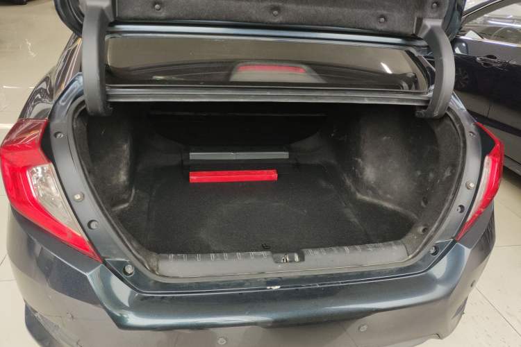 Used Honda Civic 2016 180TURBO CVT Comfort Version