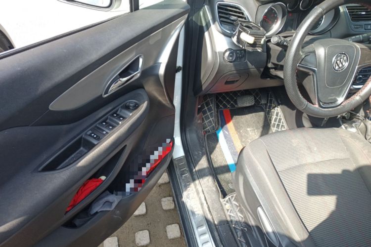 Used Buick Encore 2015 1.4T Automatic Two-Wheel Drive Urban Elite Version