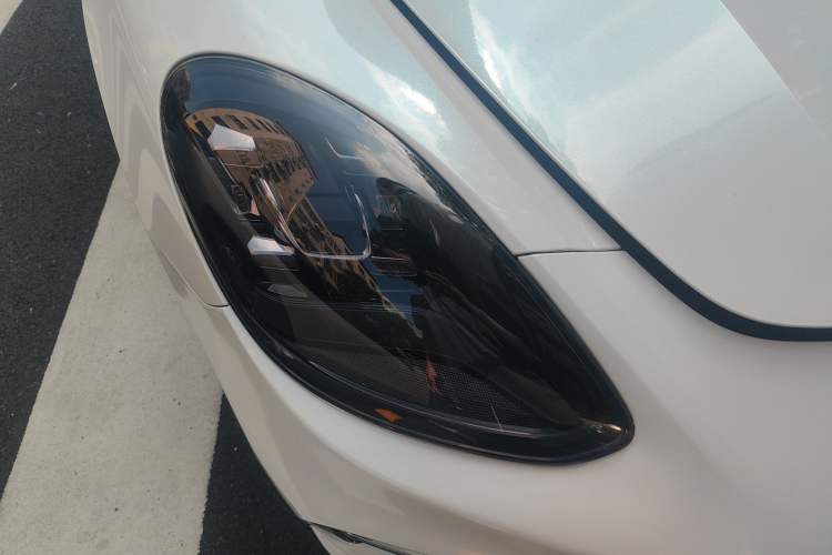 Used Porsche Panamera 2017 Panamera 4 E-Hybrid Executive Long Wheelbase 2.9T Right Front Headlight