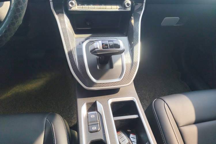 Used Haval M6 2021 PLUS 1.5T DCT Luxury Smart Connectivity Model