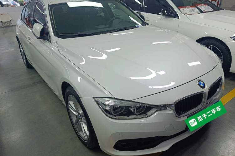 Used BMW 3 Series 2017 318i Fashion Model Exterior 1