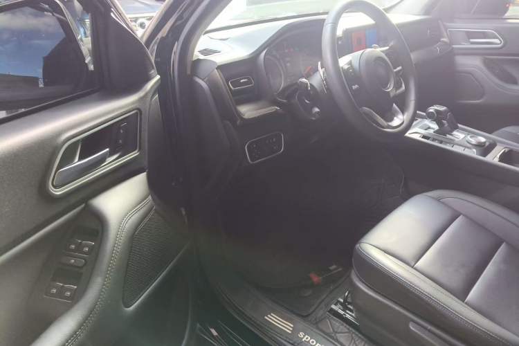 Used Great Wall Poer 2023 2.0T Commercial Version Automatic Diesel 4x4 Elite Long-Box GW4D20M