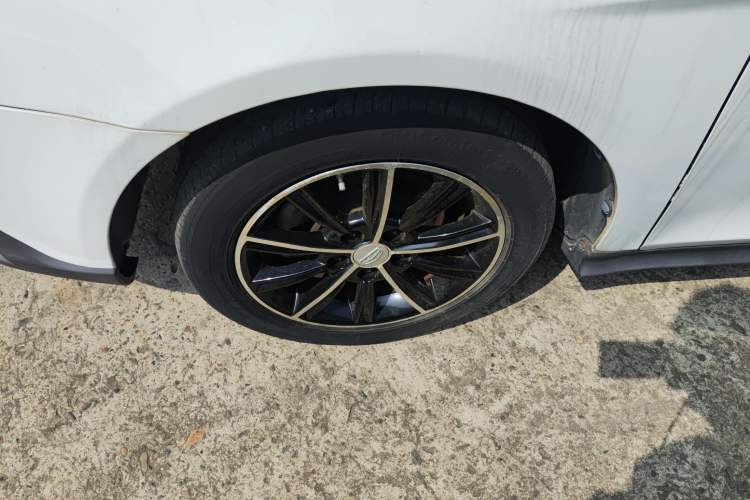 Used Geely Auto Emgrand 2017 Hatchback RS Million Edition 1.5L CVT Upward Version
