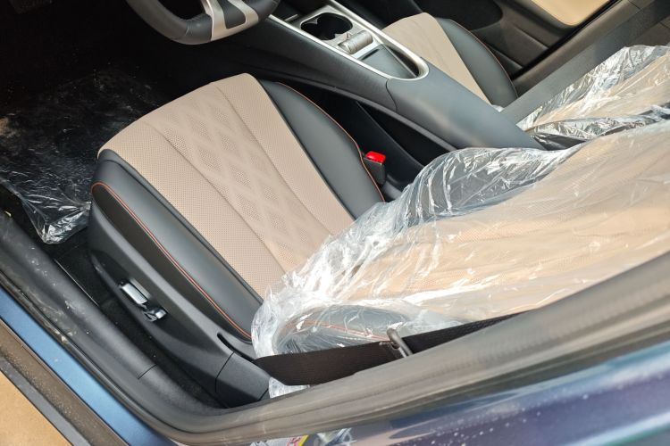 Used BYD Dolphin 2025 420km Free Edition
