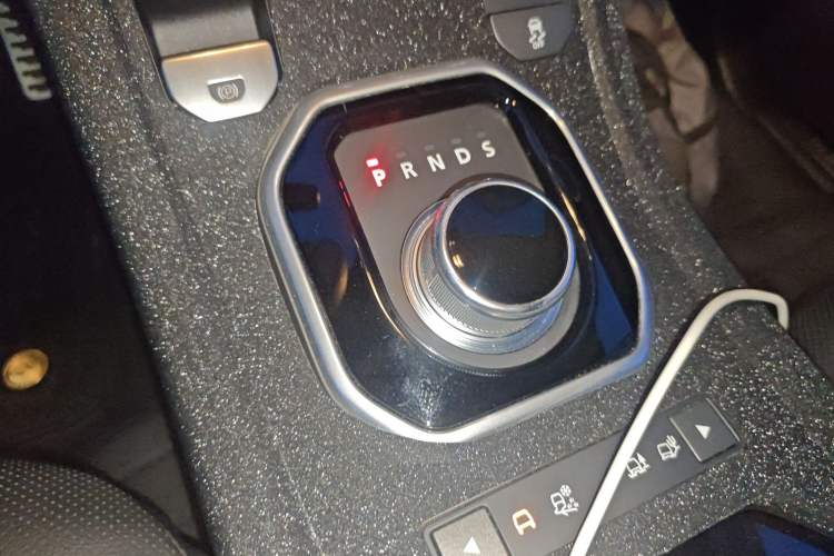 Used Land Rover Range Evoque 2013 2.0T 5-Door Ignite Edition