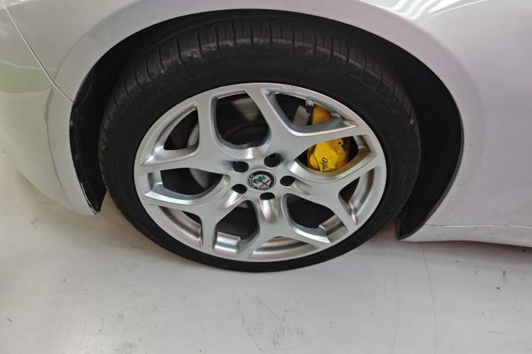 Used Alfa Romeo Giulia 2020 2.0T 280HP VIRTU Limited Edition