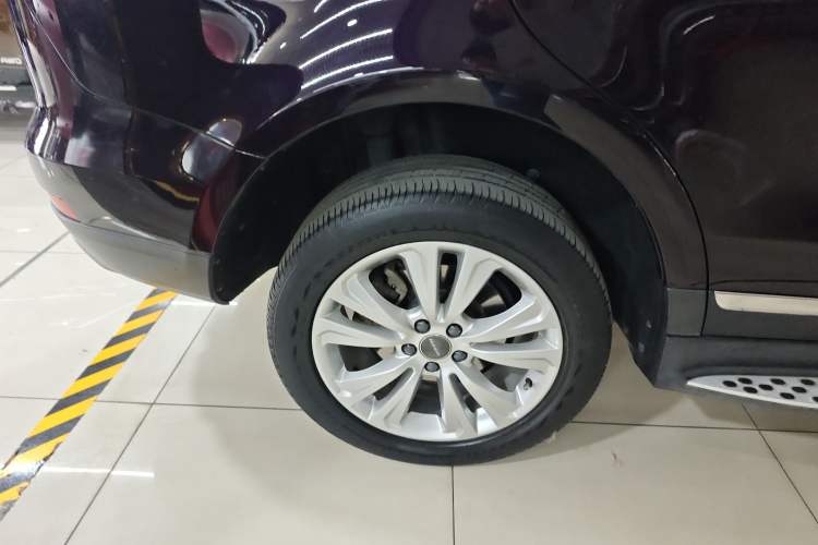 Used Haval H8 2017 2.0T Diesel Two-Wheel Drive Smart Edition
