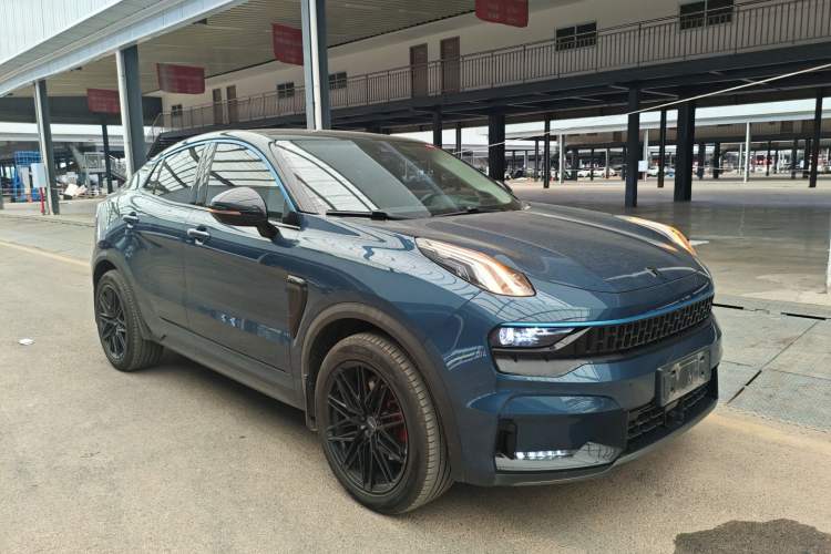 Used Lynk & Co 05 2020 2.0TD Two-Wheel Drive Shine Halo