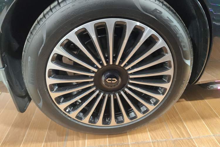 Used Hima AITO M9 2024 Range-Extended Max Edition 42 kWh 6-Seater Version