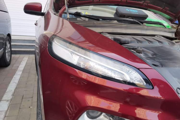 Used Jeep Cherokee 2017 2.0L Superior Edition