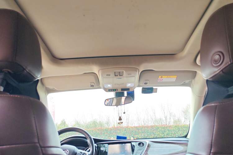 Used Buick Envision 2017 28T Four-Wheel Drive Elite Model
