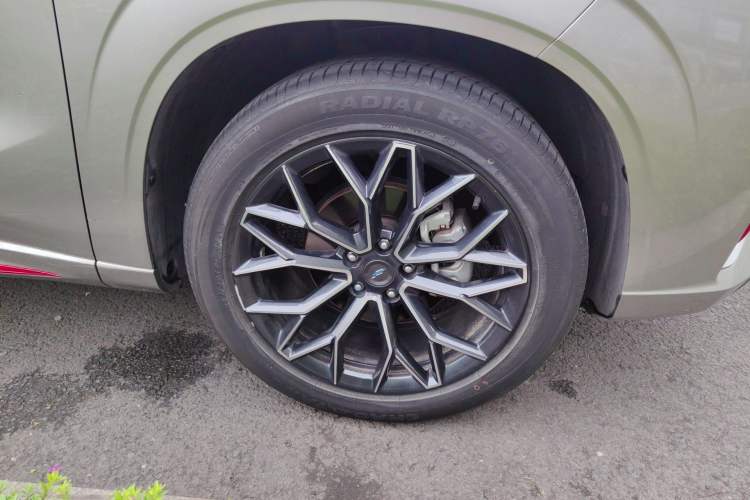 Used CHANGAN OSHAN Z6 2022 Blue Whale 1.5T DCT Smart Edition
