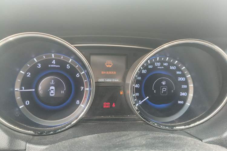 Used Hyundai Sonata 2011 2.0L Automatic Luxury Edition