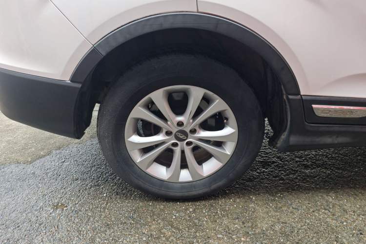 Used Chery Tiggo 5 2014 2.0L CVT Joyful Edition