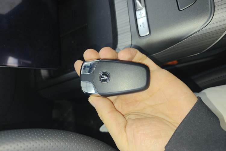 Used Changan Eado PHEV 2025 Smart New Blue Whale 145KM Battleship Edition