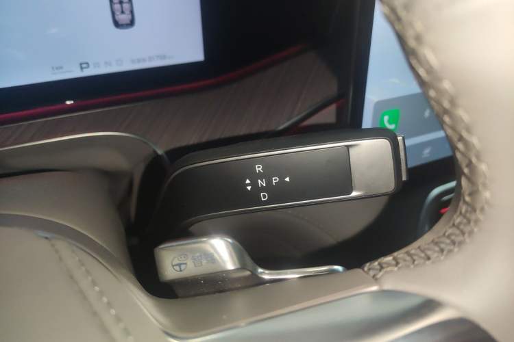 Used Denza N9 2025 Flagship Model