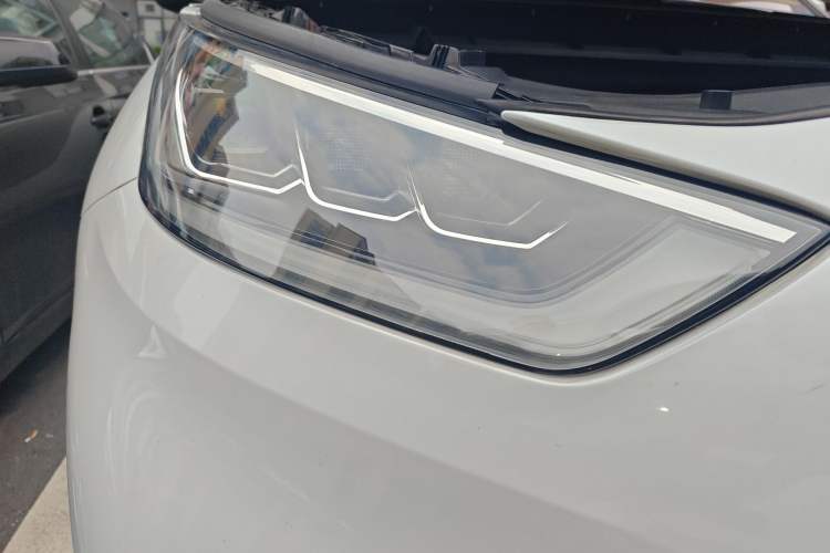 Used Toyota Highlander 2022 Dual-Engine 2.5L Four-Wheel Drive Prestige Version 7 Seats Right Front Headlight