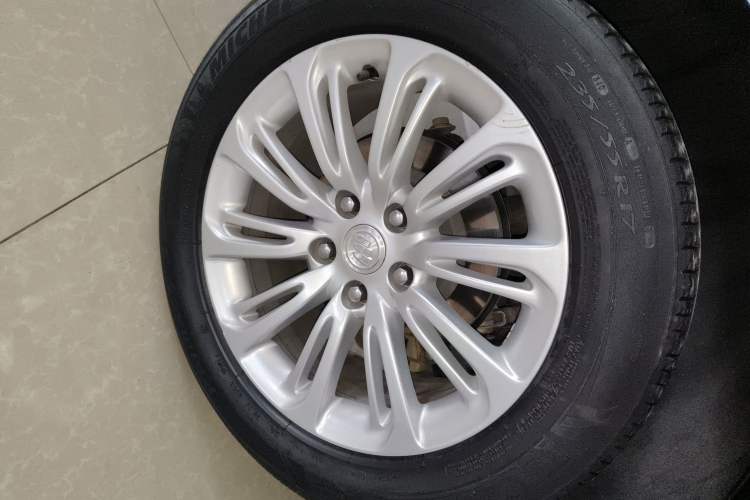 Used Buick LaCrosse 2018 30H Elite Edition