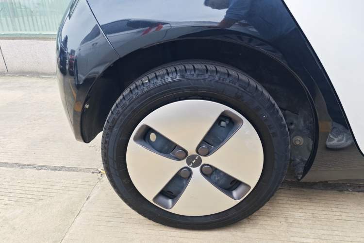 Used ORA Black Cat 2021 301km Cute Pet Edition