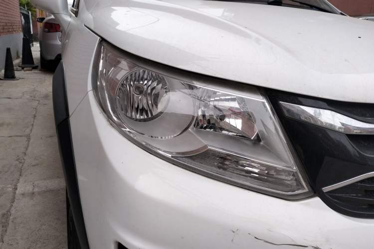 Used FORTHING Joyear X3 2016 1.5L Comfort Model Right Front Headlight