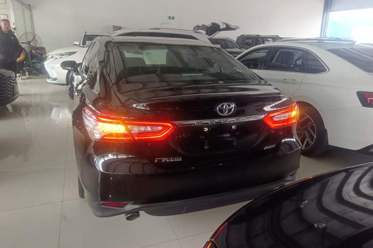 Used Toyota Camry 2019 2.5G Luxury Edition China VI Standard