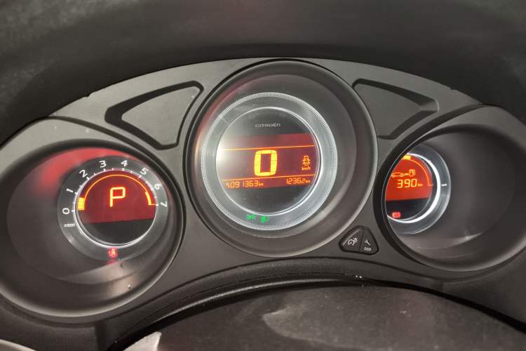 Used Citroen C4L 2014 1.8L Intelligent Drive Automatic Enjoyment Model
