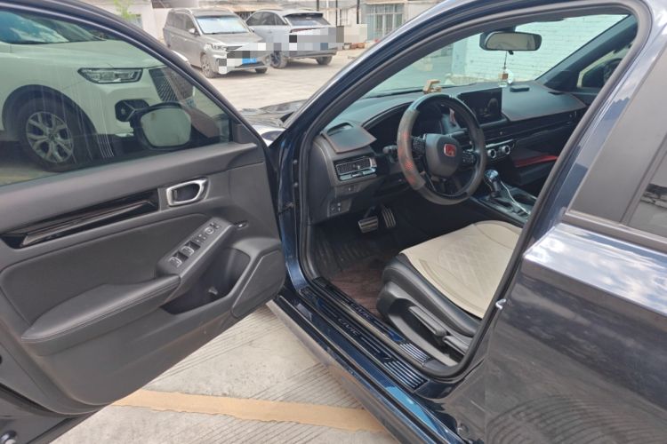 Used Honda Civic 2022 240TURBO CVT Dynamic Edition Driver Seat