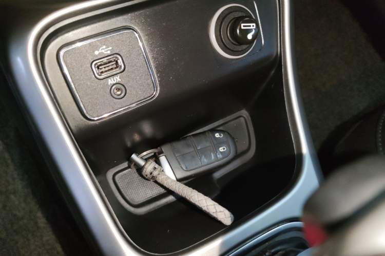 Used Jeep Compass 2017 200T Automatic Family Edition