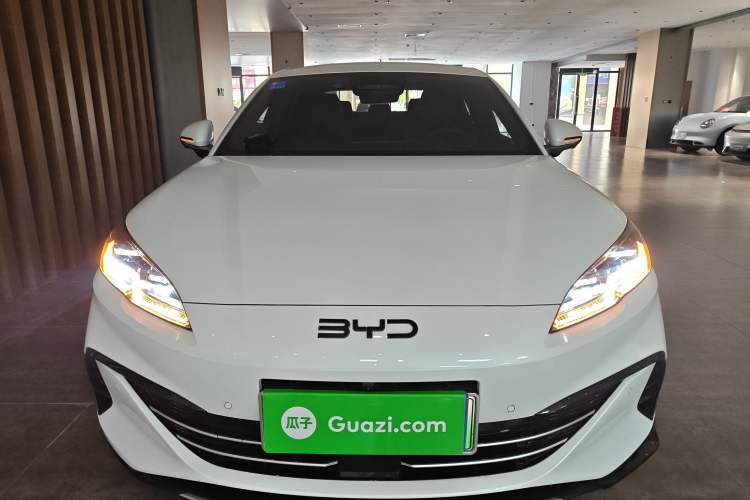 Used BYD Seal 06 New Energy 2025 DM-i Smart Drive 80KM Luxury Model Front
