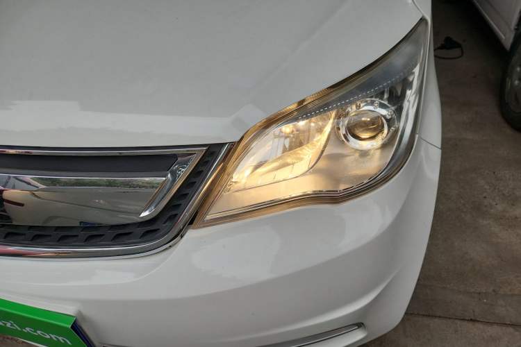 Used Oshan Olisway 2014 1.4L AMT YouShang Trim
