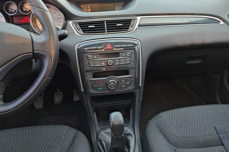 Used Peugeot 308 2014 Enjoy Edition Classic 1.6L Manual Fashion Model
