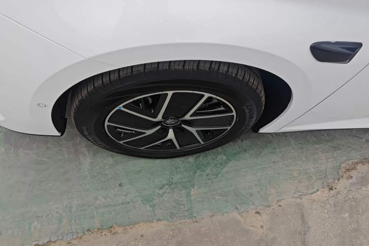 Used BYD Qin L 2025 DM-i Smart Drive 120KM Superior Model