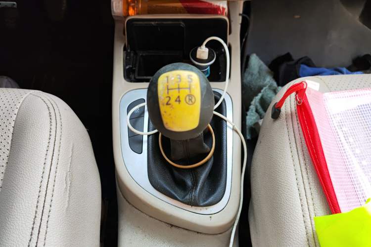 Used FAW Junpai D60 2016 1.5L Manual Luxury Version Gear Lever