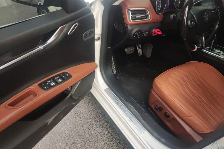 Used Maserati Ghibli 2014 3.0T Standard Edition