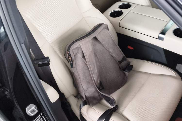 Used Li Auto L8 2023 Pro Model Right Front Seat