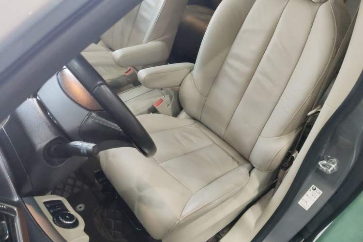 Used Buick GL8 2018 28T Luxury Model China VI Standard