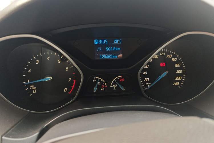 Used Ford Focus 2012 Sedan 1.6L Automatic Comfort Model
