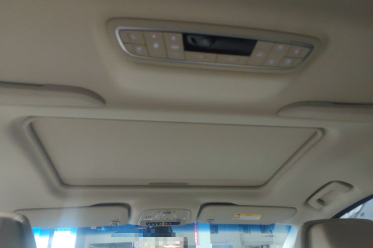 Used Buick GL8 2023 ES Lu Zun Luxury Model Headliner