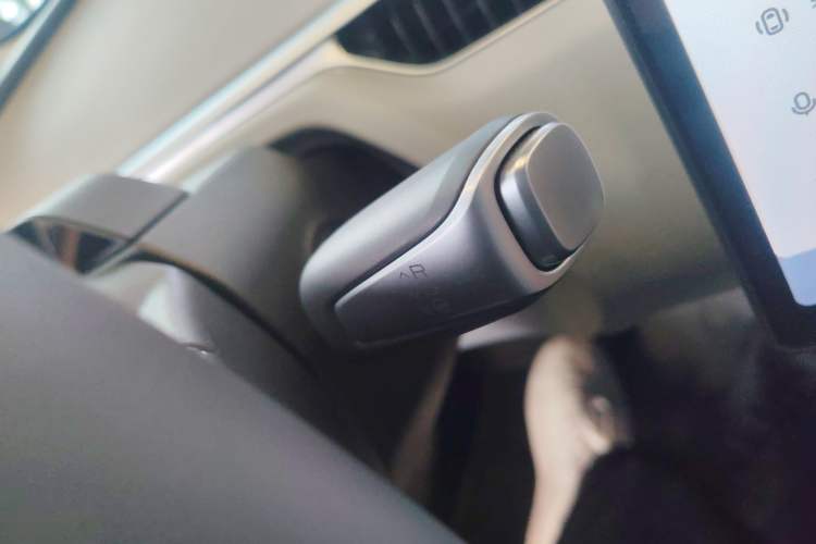 Used XPeng MONA M03 2024 620 with Ultra-Long Range
