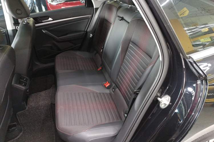 Used Volkswagen Lavida 2023 300TSI DSG Starry Full-Comfort Edition
