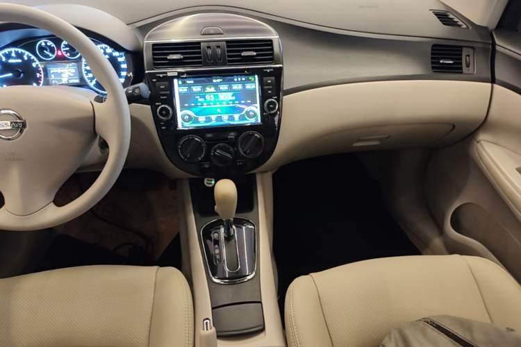 Used Nissan Tiida 2011 1.6L CVT Comfort Model
