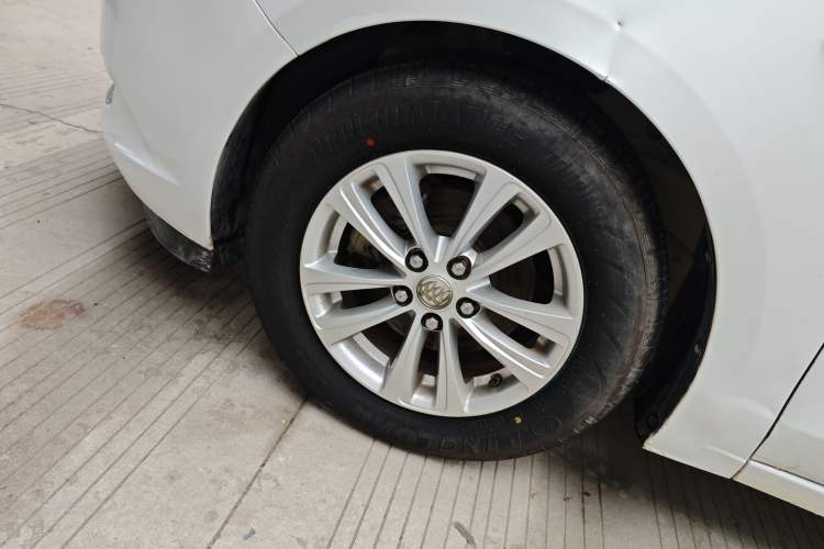 Used Buick GT 2017 15N Automatic Entry-Level Trim