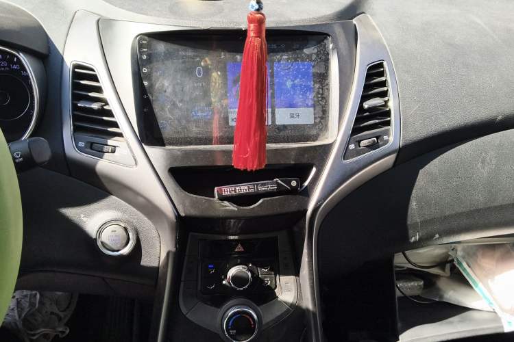 Used Hyundai Elantra (5th Generation / Langdong) 2013 1.6L Automatic Leading Model