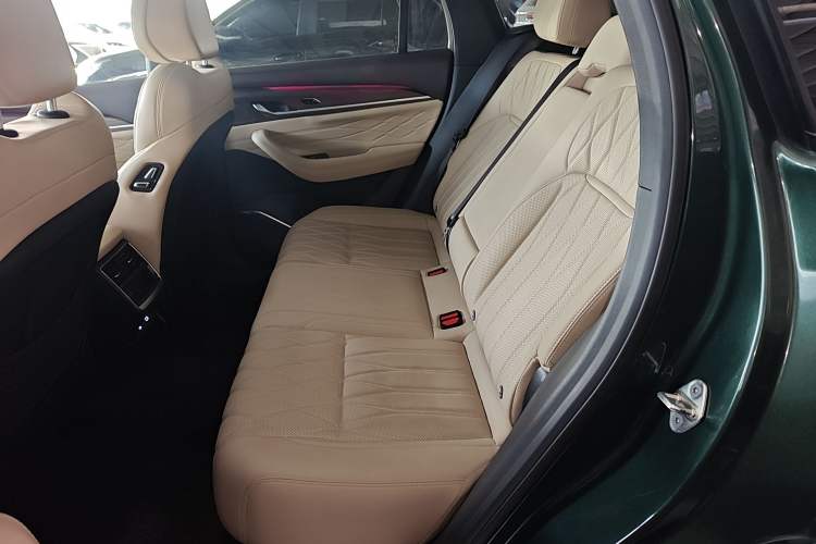 Used Geely Auto Monjaro L 2025 Dongfang Yao 2.0TD Automatic All-Wheel-Drive Wangyue Edition
