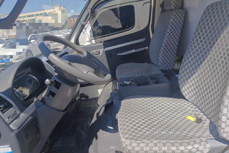 Used Golden Dragon Hiace New Energy 2023 Longyun GLE850 50.38 kWh Left Front Seat