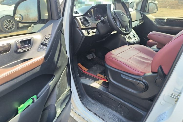 Used SAIC MAXUS G10 2016 2.0T Automatic Luxury Executive Edition
